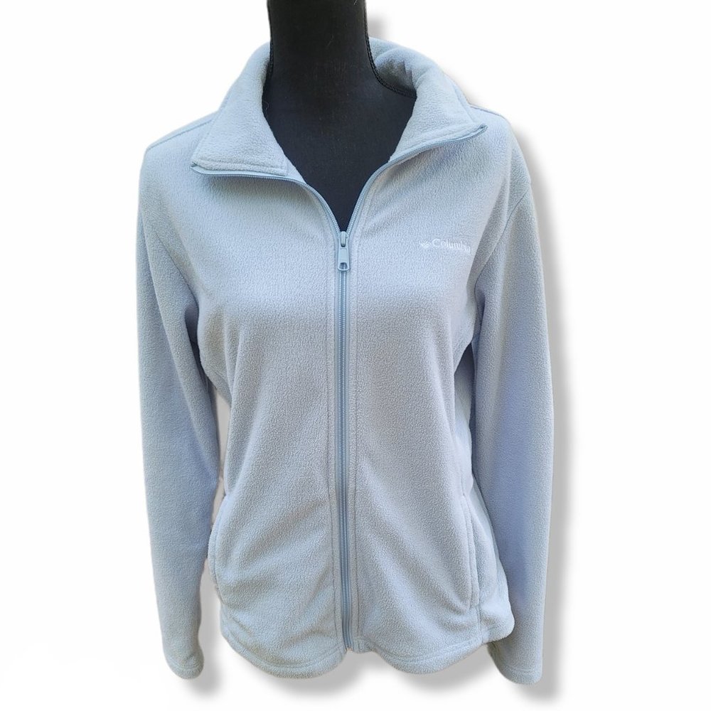 Baby blue Columbia fleece jacket